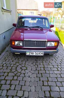 Седан ВАЗ 2107 2004 в Іваничах