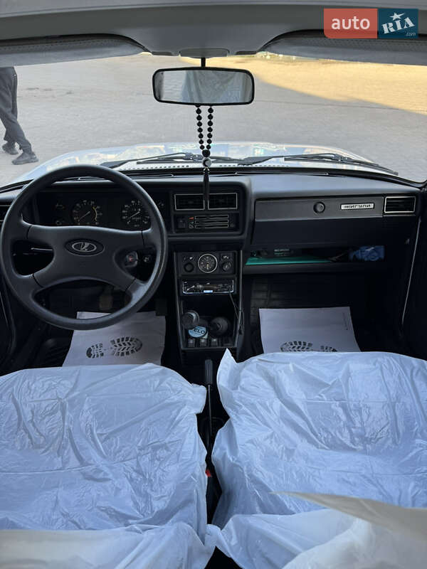 Седан ВАЗ / Lada 2107 2004 в Запоріжжі фото 20 Седан ВАЗ / Lada 2107 2004 в Запоріжжі