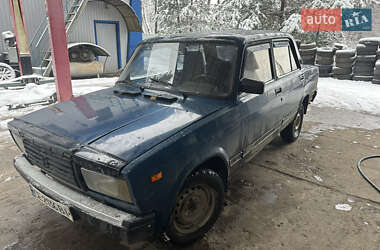 Седан ВАЗ 2107 2004 в Сторожинце