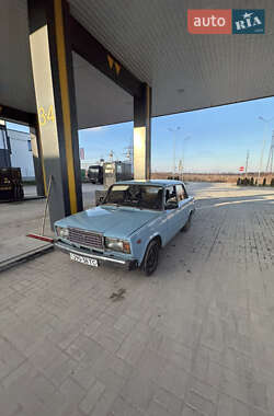 Седан ВАЗ 2107 1989 в Львові