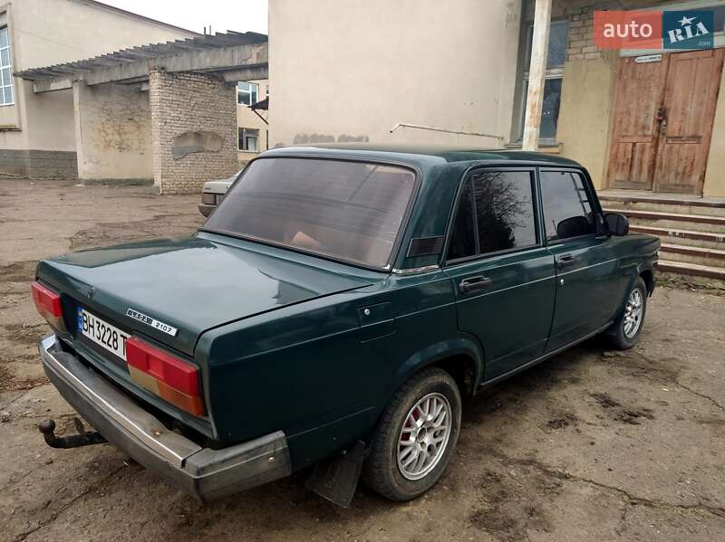 Седан ВАЗ / Lada 2107 2006 в Подільську