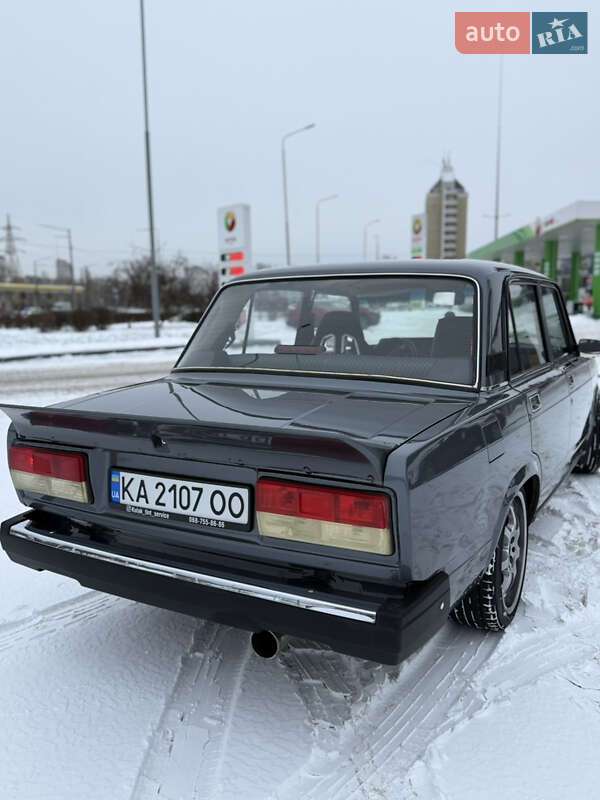 Седан ВАЗ / Lada 2107 2008 в Києві