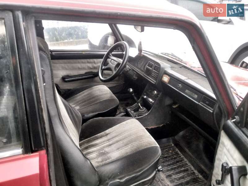 Седан ВАЗ / Lada 2107 1990 в Каменском фото 8 Седан ВАЗ / Lada 2107 1990 в Каменском