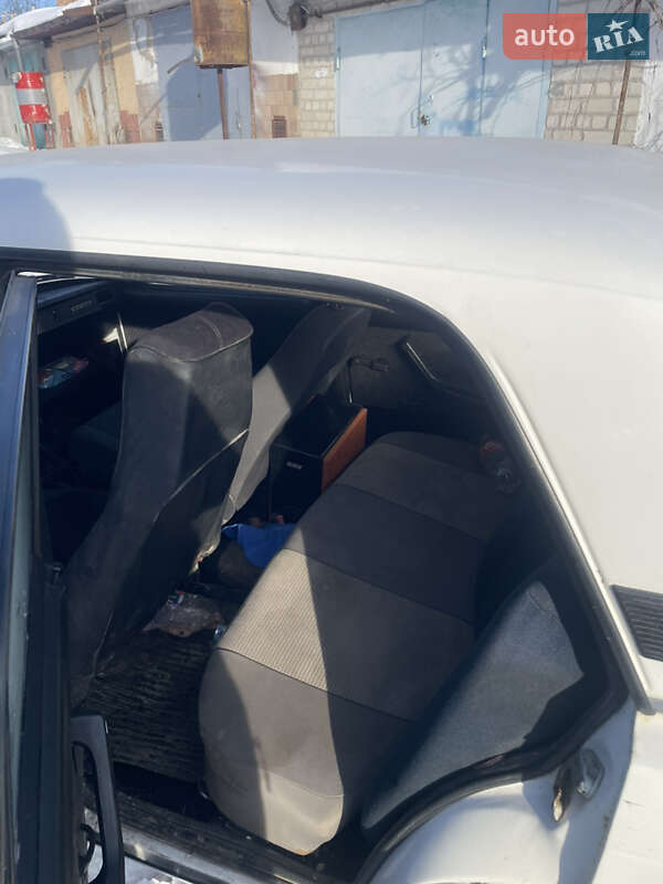 Седан ВАЗ / Lada 2107 2003 в Тернополі