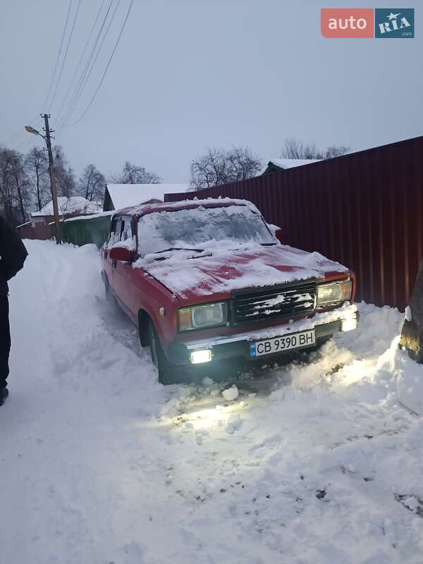 Седан ВАЗ / Lada 2107 1996 в Ніжині