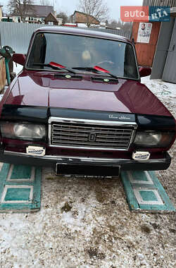 Седан ВАЗ 2107 2004 в Нежине