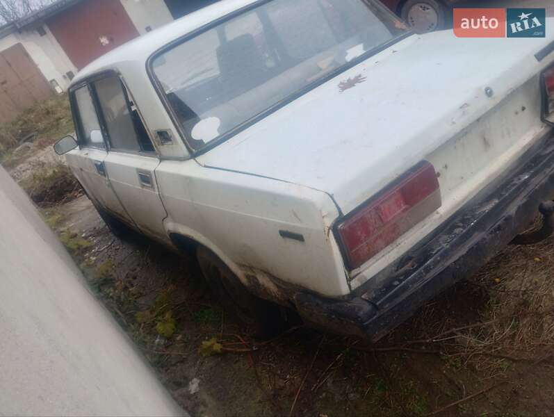 Седан ВАЗ / Lada 2107 1990 в Тернополе фото 2 Седан ВАЗ / Lada 2107 1990 в Тернополе