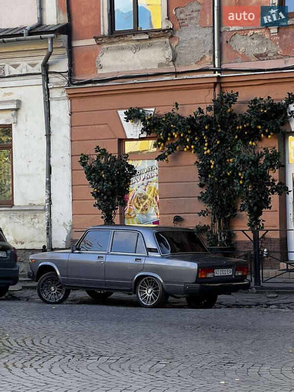 Седан ВАЗ / Lada 2107 2007 в Ужгороде фото 6 Седан ВАЗ / Lada 2107 2007 в Ужгороде