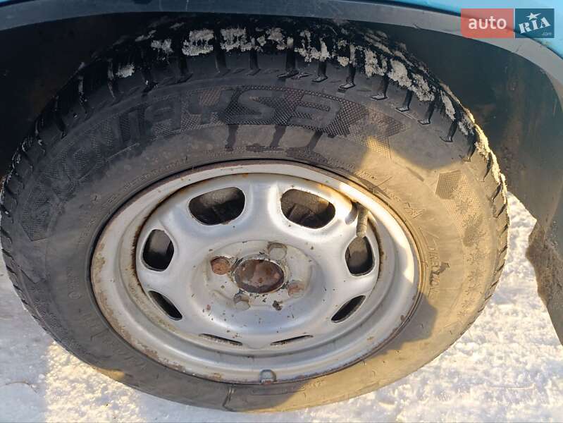 Седан ВАЗ / Lada 2107 1984 в Дубні фото 3 Седан ВАЗ / Lada 2107 1984 в Дубні