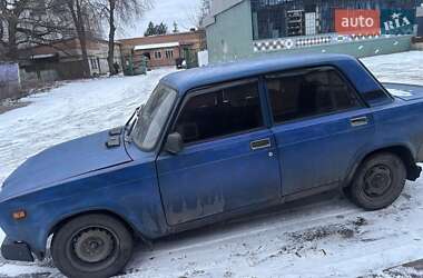 Седан ВАЗ / Lada 2107 2005 в Бучі