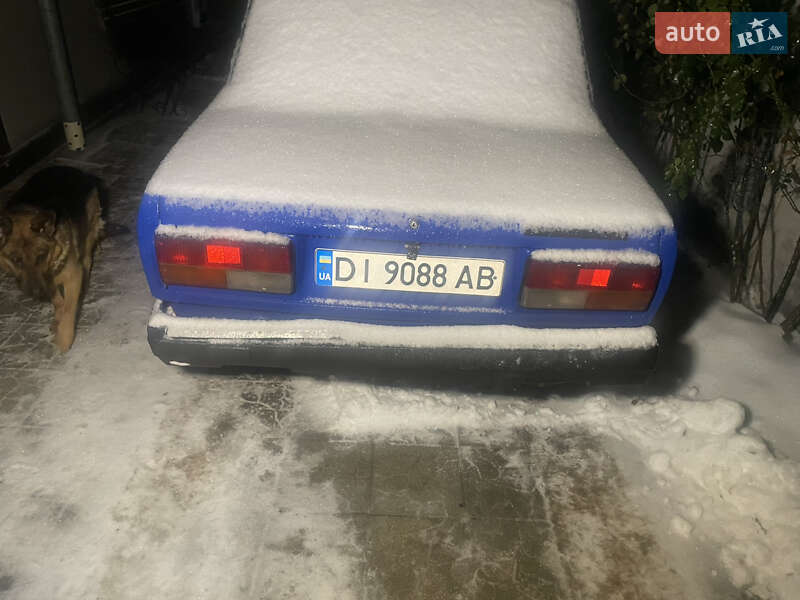 Седан ВАЗ / Lada 2107 2005 в Києві