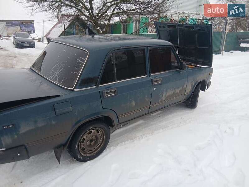 Седан ВАЗ / Lada 2107 1996 в Казатине фото 5 Седан ВАЗ / Lada 2107 1996 в Казатине