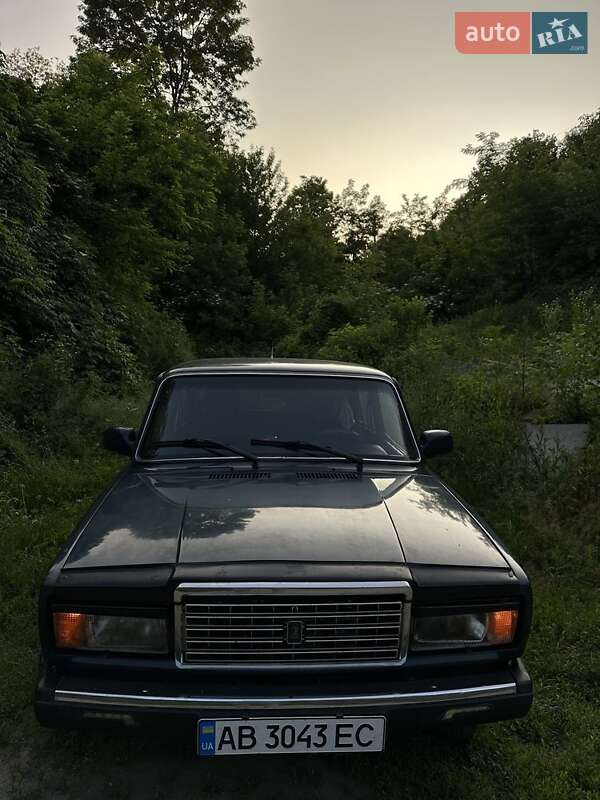 Седан ВАЗ / Lada 2107 2006 в Каневі фото 3 Седан ВАЗ / Lada 2107 2006 в Каневі