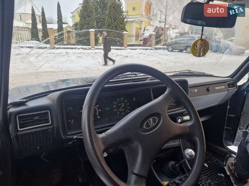 Седан ВАЗ / Lada 2107 2008 в Киеве