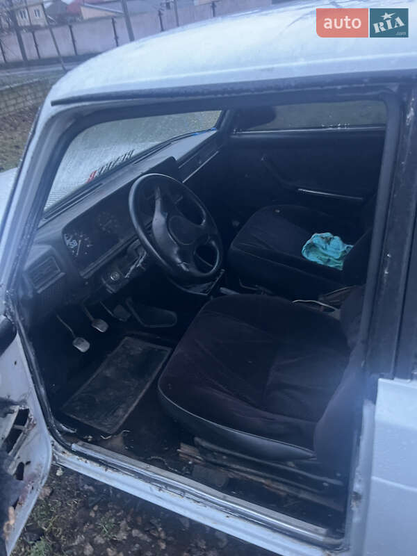 Седан ВАЗ / Lada 2107 1985 в Усатово