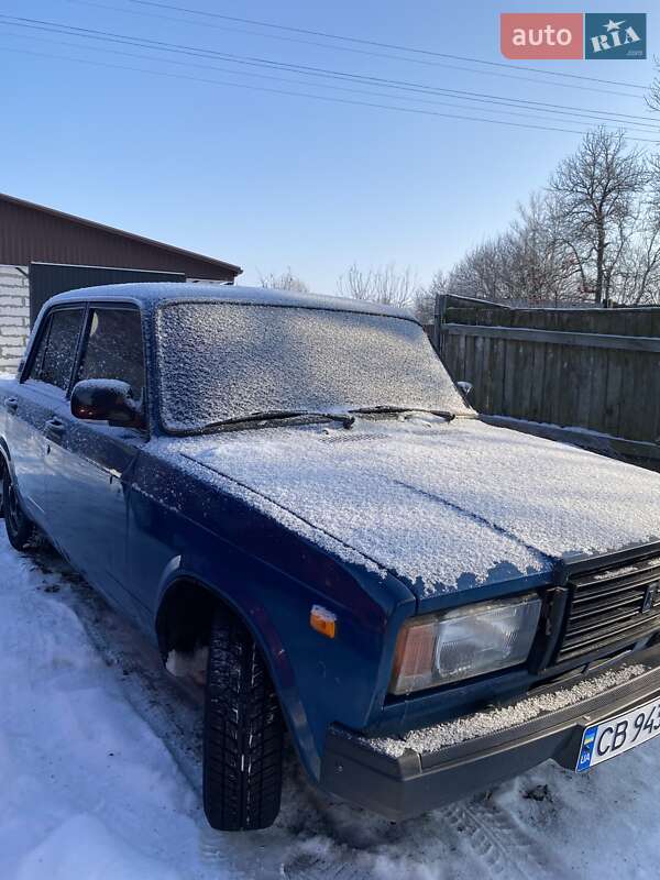 Седан ВАЗ / Lada 2107 2008 в Борзне