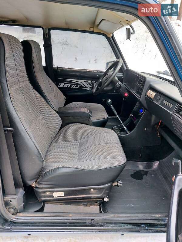 Седан ВАЗ / Lada 2107 2005 в Тростянце