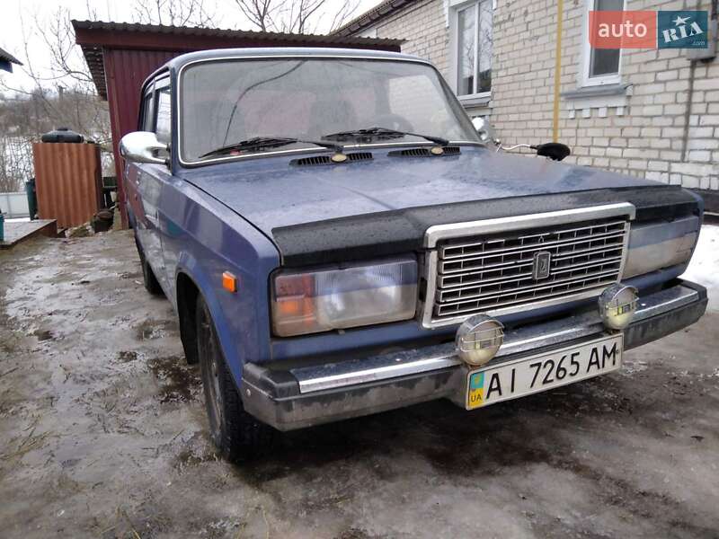 Седан ВАЗ / Lada 2107 2006 в Богуславе