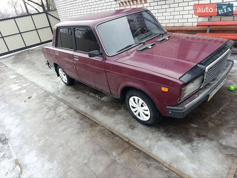 Седан ВАЗ / Lada 2107 2003 в Полтаве