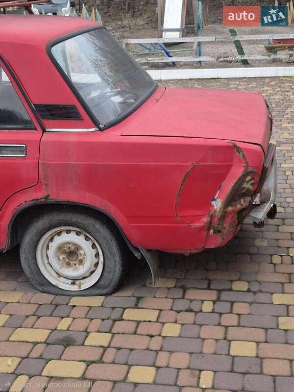 Седан ВАЗ / Lada 2107 1995 в Обухове