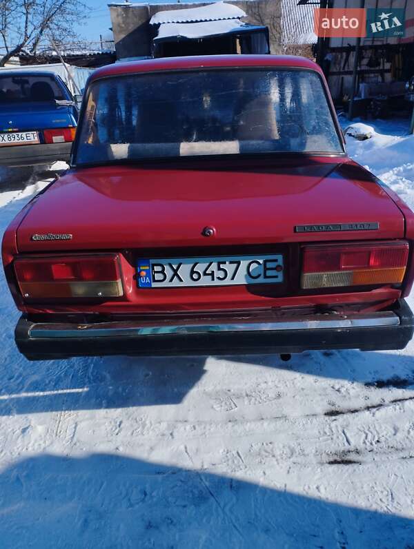 Седан ВАЗ / Lada 2107 1996 в Белогорье фото 3 Седан ВАЗ / Lada 2107 1996 в Белогорье