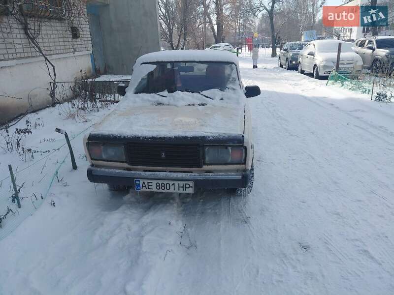 Седан ВАЗ / Lada 2107 1995 в Синельниково фото 3 Седан ВАЗ / Lada 2107 1995 в Синельниково