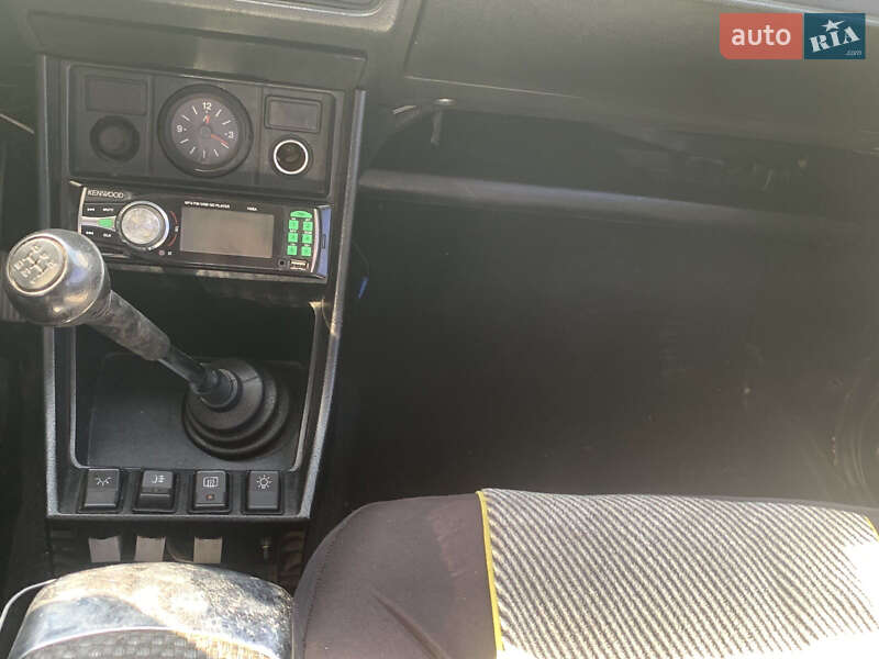 Седан ВАЗ / Lada 2107 2005 в Золочеве фото 2 Седан ВАЗ / Lada 2107 2005 в Золочеве