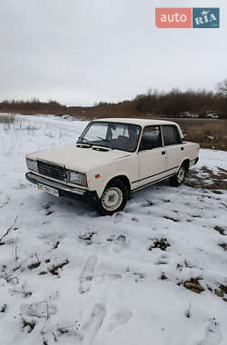 Седан ВАЗ 2107 1994 в Івано-Франківську