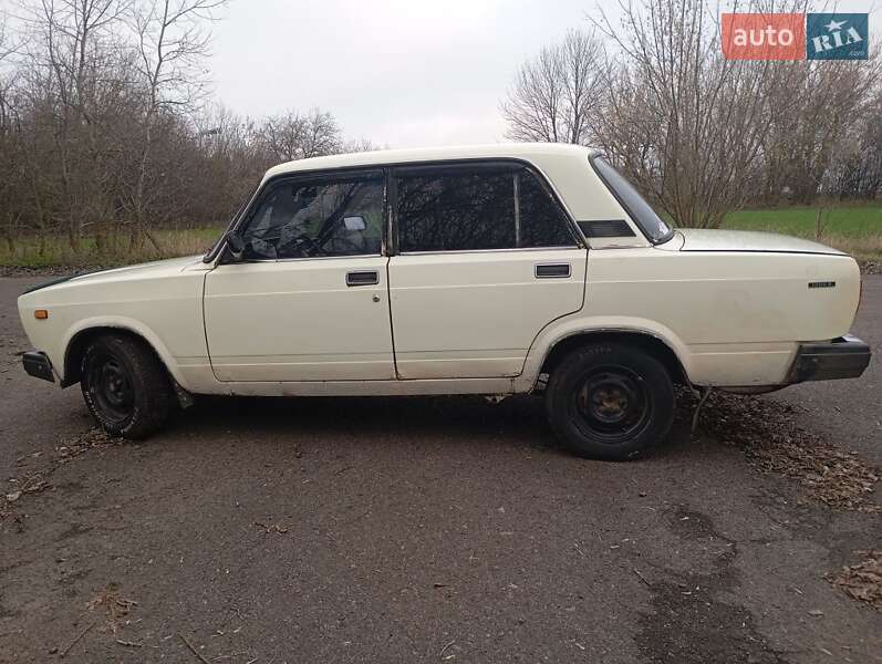 Седан ВАЗ / Lada 2107 1986 в Шишаки