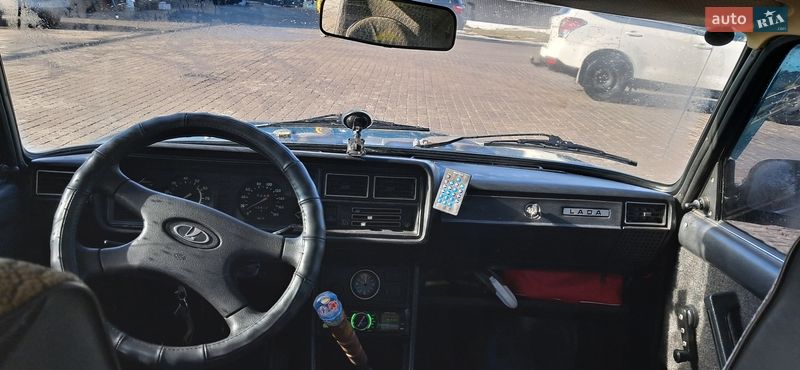Седан ВАЗ / Lada 2107 2002 в Фастове