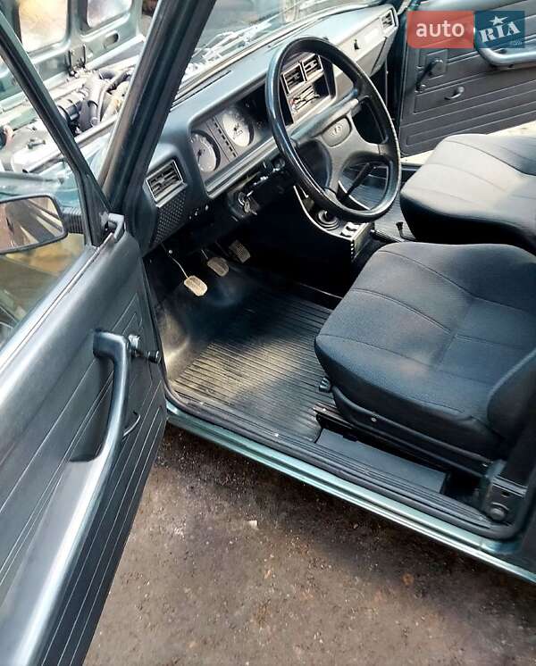 Седан ВАЗ / Lada 2107 2011 в Полтаве