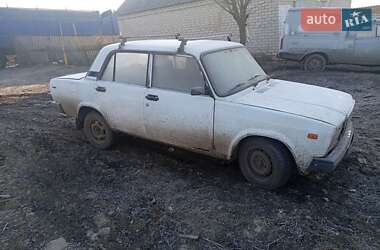 Седан ВАЗ / Lada 2107 1998 в Лозовой