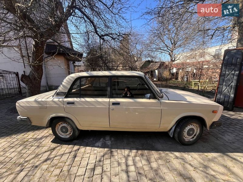Седан ВАЗ / Lada 2107 1989 в Львове фото Седан ВАЗ / Lada 2107 1989 в Львове