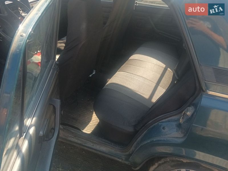 Седан ВАЗ / Lada 2107 2004 в Новом Белоусе фото 5 Седан ВАЗ / Lada 2107 2004 в Новом Белоусе