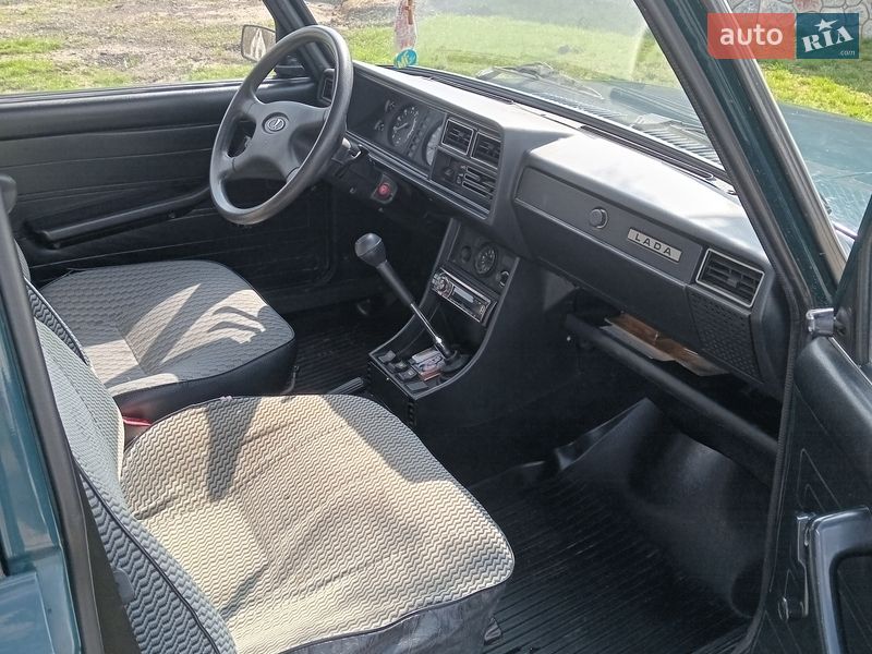 Седан ВАЗ / Lada 2107 2006 в Миргороде