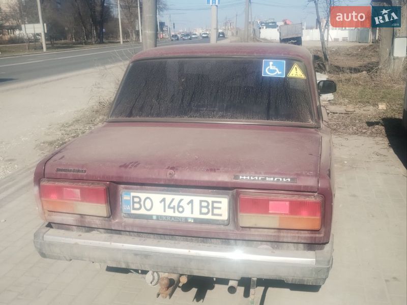 Седан ВАЗ / Lada 2107 2004 в Тернополі