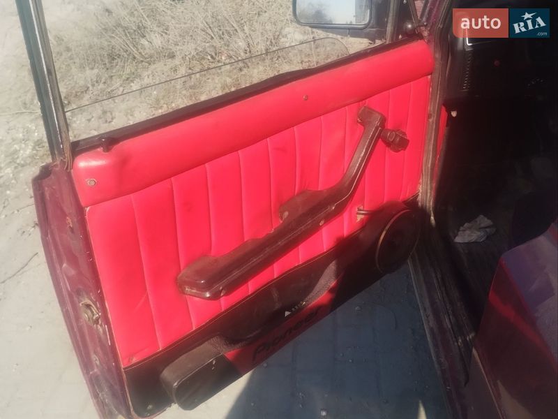 Седан ВАЗ / Lada 2107 2004 в Тернополі