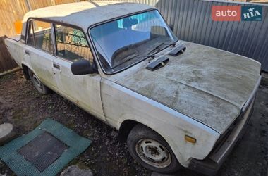 Седан ВАЗ / Lada 2107 1988 в Хмельницком