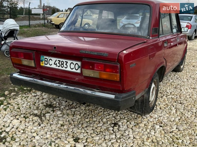 Седан ВАЗ / Lada 2107 1989 в Львові