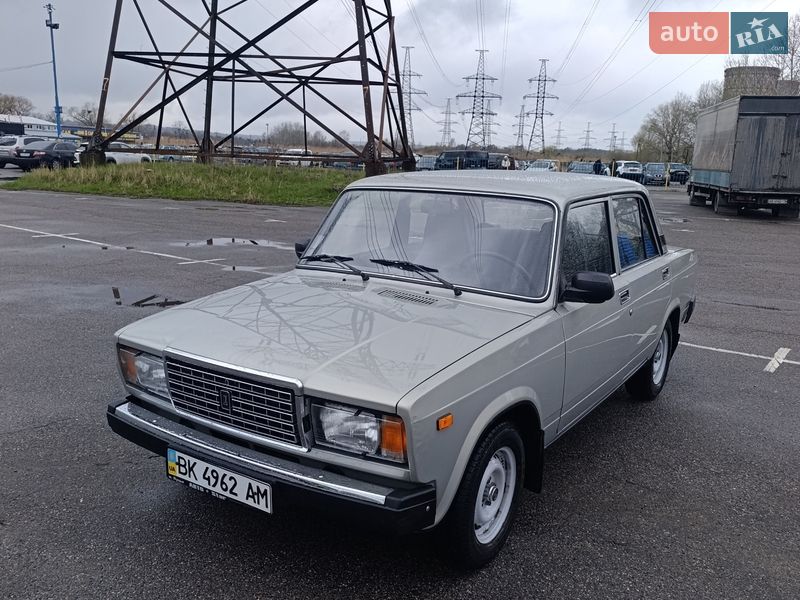 Седан ВАЗ / Lada 2107 2007 в Харькове