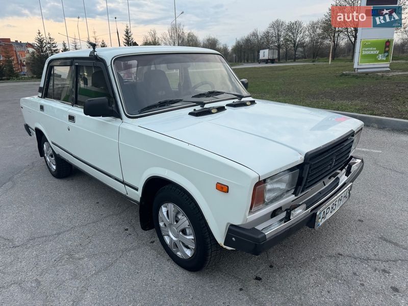 Седан ВАЗ / Lada 2107 1993 в Запорожье фото 3 Седан ВАЗ / Lada 2107 1993 в Запорожье