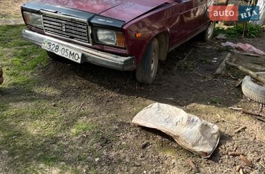 Седан ВАЗ 2107 2002 в Чернівцях