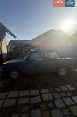 Седан ВАЗ 2107 2004 в Ивано-Франковске