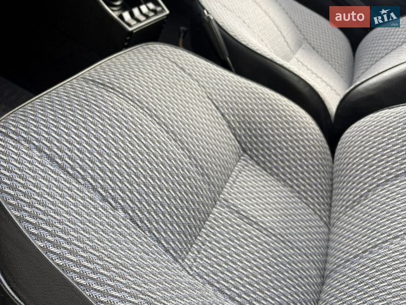 Седан ВАЗ / Lada 2107 2005 в Охтирці