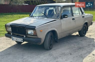 Седан ВАЗ 2107 1986 в Любомле