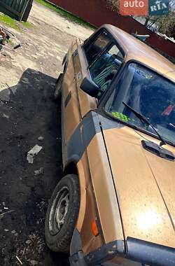 Седан ВАЗ 2107 1995 в Новоархангельську