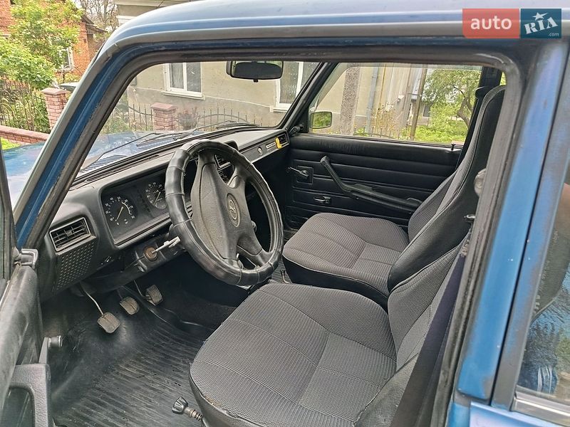 Седан ВАЗ / Lada 2107 2001 в Перемышлянах
