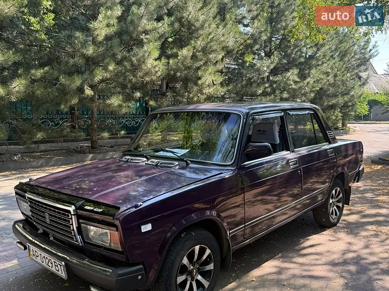 ВАЗ / Lada 2107