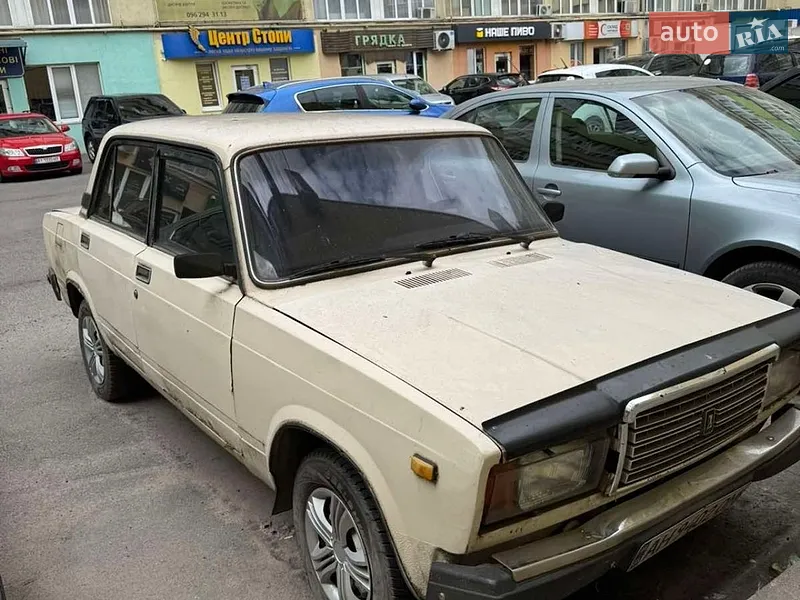ВАЗ / Lada 2107 1990