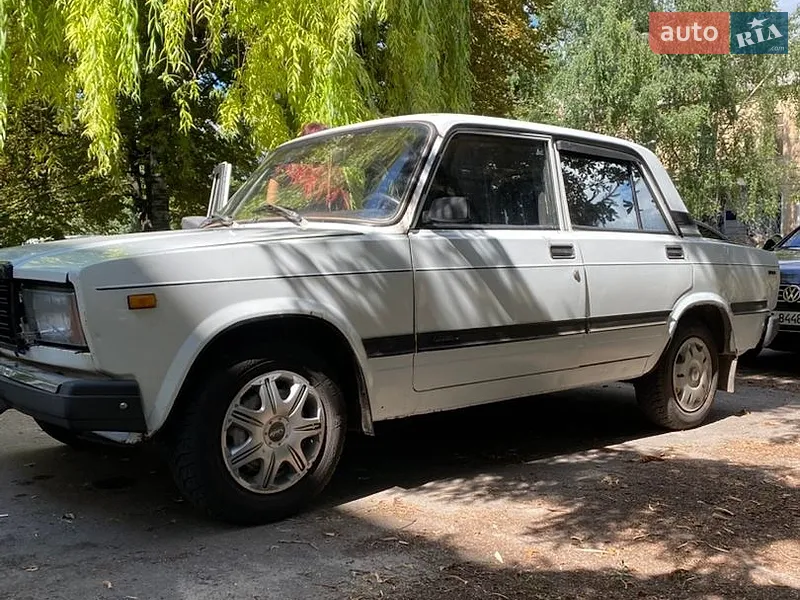 ВАЗ / Lada 2107 1990